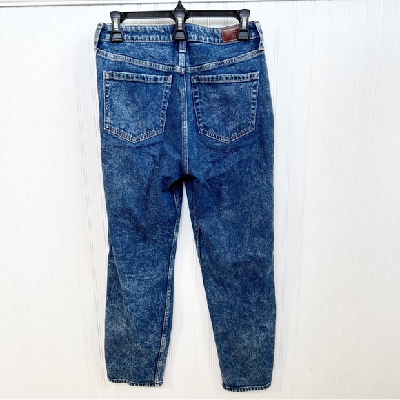 Hollister Dark Wash Acid Wash Y2K 90s Look Ultra High Rise Mom Jeans Size 28x27 - Picture 2 of 4
